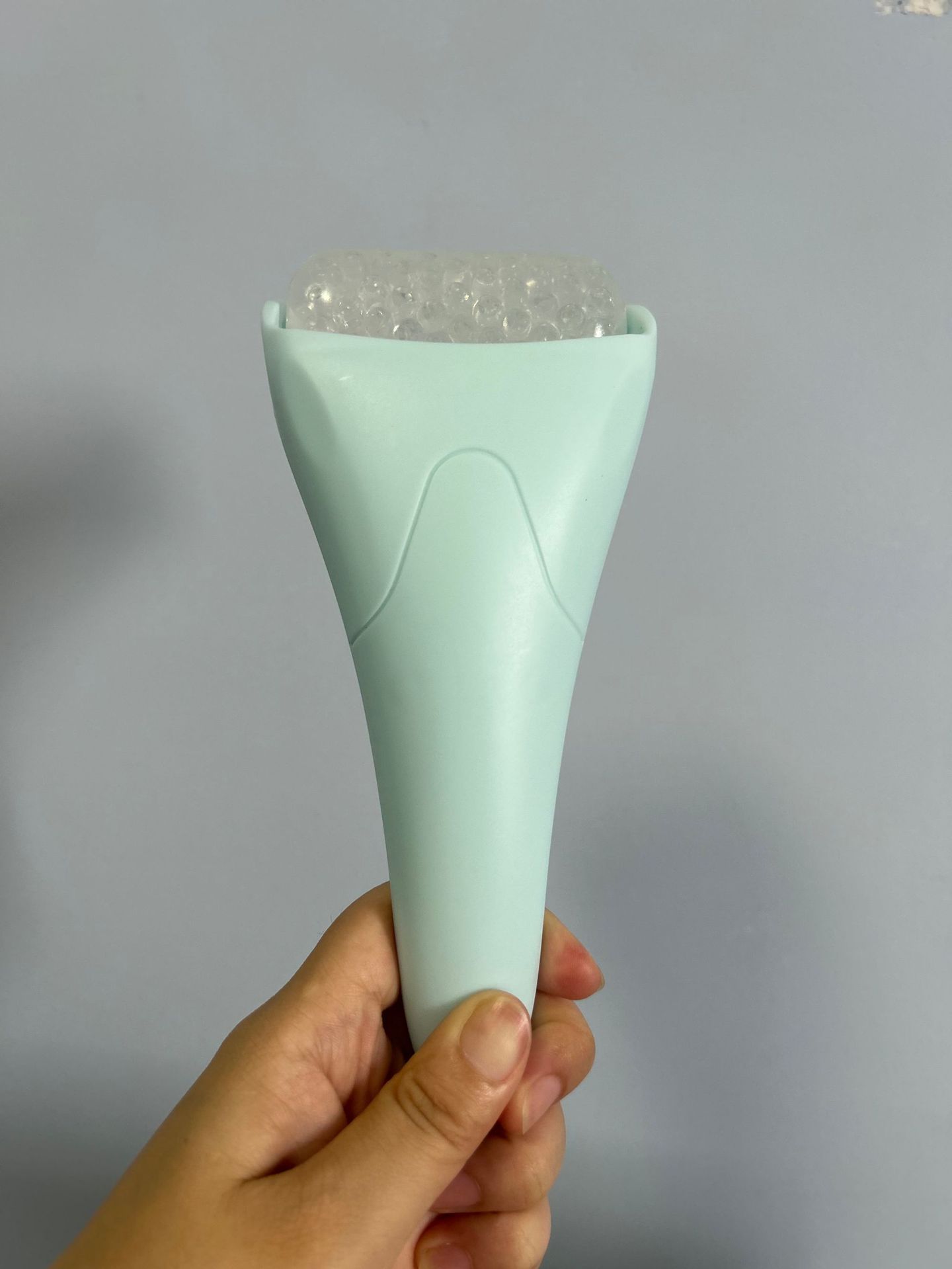 GlowChill™ Ice Roller – Soothe, Tone & Refresh Your Skin