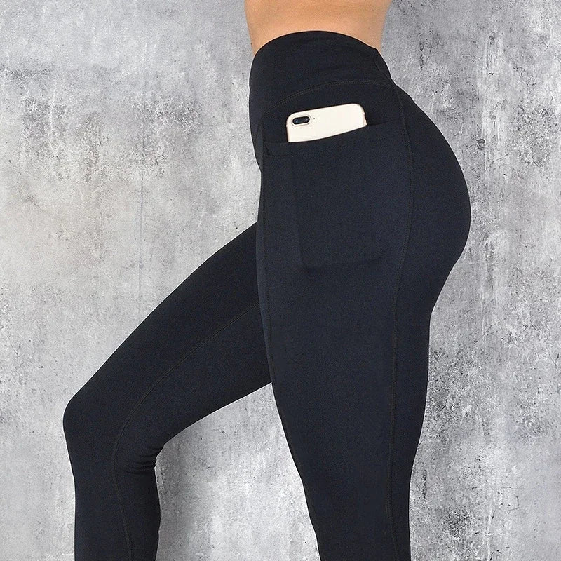 PowerFlex Pocketed Leggings: Plus-Size Sportswear for Women’s Fitness & Yoga